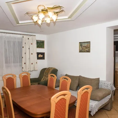 Villa Parkowa House