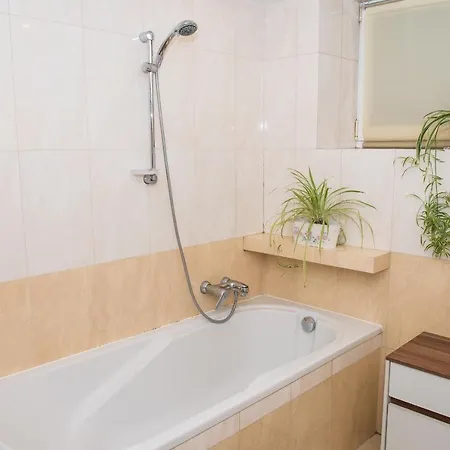 Parkowa House Вилла