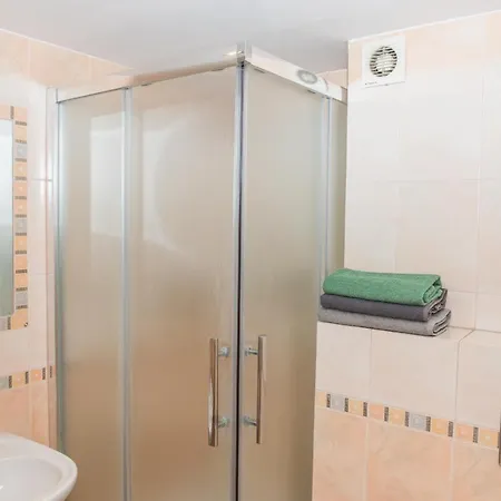 Вилла Parkowa House *